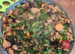 鸡腿炒尖椒的做法图解12