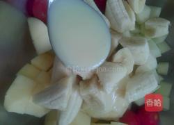 水果沙拉的做法图解4