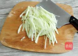 凉拌西瓜皮的做法图解3