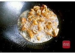 麻花肥肠煲的做法图解5