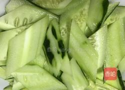 蒜泥黄瓜的做法图解2