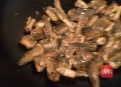 泥鳅烧黄瓜的做法图解5