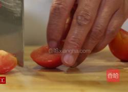 西红柿烧豆腐的做法图解2