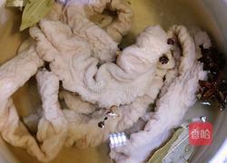 火爆肥肠的做法图解1