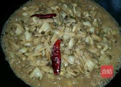 麻辣花蛤肉的做法图解4