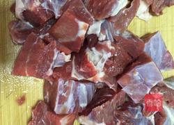 西红柿炖牛腩的做法图解2