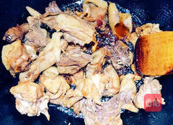 正宗新疆大盘鸡+裤带面的做法图解6