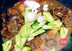 正宗新疆大盘鸡+裤带面的做法图解14