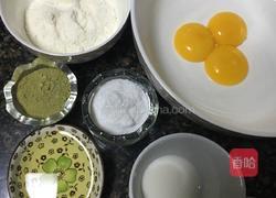 抹茶火龙果戚风卷的做法图解1