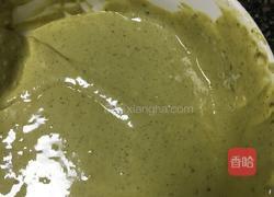 抹茶火龙果戚风卷的做法图解7