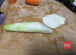 大芥蓝炒肉片的做法图解2