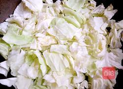 凉拌圆白菜的做法图解2