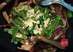 青椒焖茄子的做法图解5