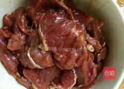 青椒牛肉的做法图解1