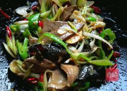 葱爆猪肝的做法图解9