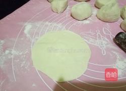 韭菜鸡蛋包子的做法图解9