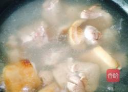 冬瓜炖猪蹄汤的做法图解3