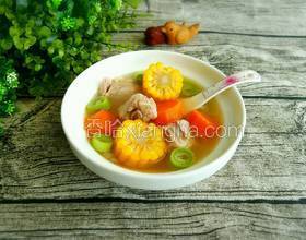 胡蘿卜玉米排骨湯