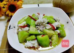 鲜鱿鱼炒丝瓜的做法图解7
