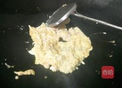 懒人炒鸡蛋的做法图解2