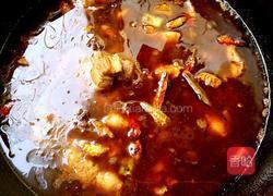 五花肉炖粉条的做法图解7
