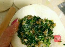 韭菜猪肉馅烙饼的做法图解3