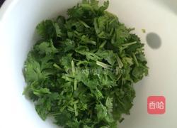 香菜豆腐汤的做法图解2