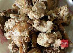 黄闷土鸡的做法图解1