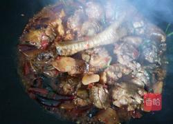 黄闷土鸡的做法图解3