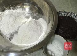 红豆馅桂花松糕的做法图解1