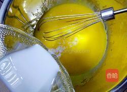 拉花戚风的做法图解5