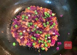 什锦炒饭的做法图解4