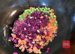 什锦炒饭的做法图解3
