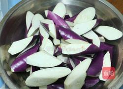肉末茄子的做法图解1