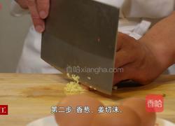 炸素丸子的做法图解2