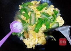丝瓜炒鸡蛋的做法图解8