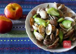 丝瓜炒花蛤的做法图解8