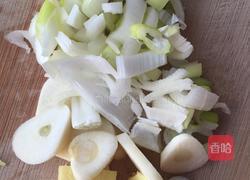 青椒葱头土豆片的做法图解4