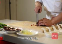 蒜台炒腊肉的做法图解2