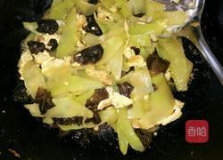 青笋木耳炒鸡蛋的做法图解5