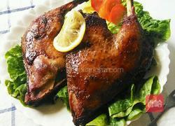 柠香黑椒烤鸭腿的做法图解7