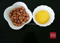 花生玉米粥的做法图解1