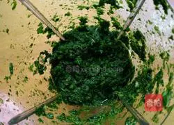 Illustration of making multigrain vegetable steamed buns 2