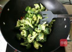 蚝油西兰花的做法图解4