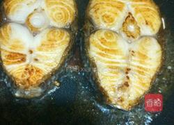 香煎鳕鱼扒的做法图解3