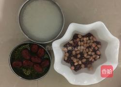红豆红枣养颜粥的做法图解2