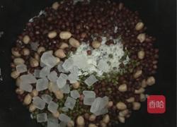 红豆红枣养颜粥的做法图解3