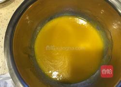 萨瓦林戚风蛋糕的做法图解4