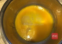 萨瓦林戚风蛋糕的做法图解5