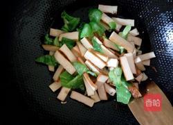 甜椒炒豆腐干的做法图解3